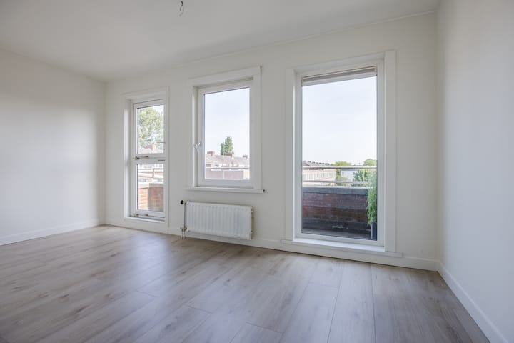 Foto 15 van Russischestraat 90-B02