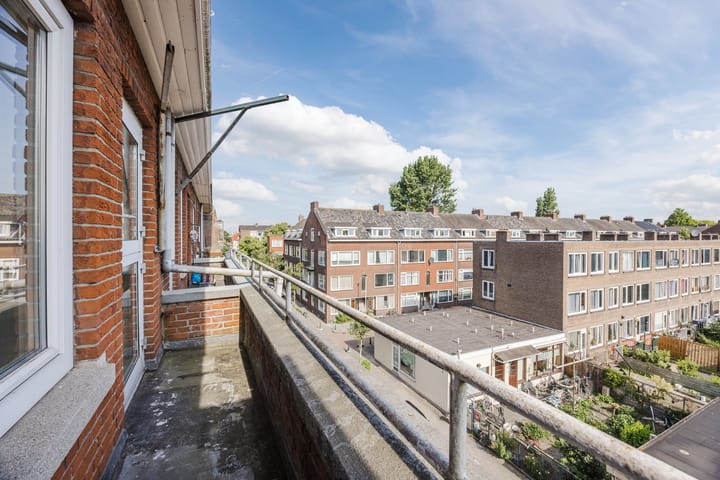 Foto 17 van Russischestraat 90-B02