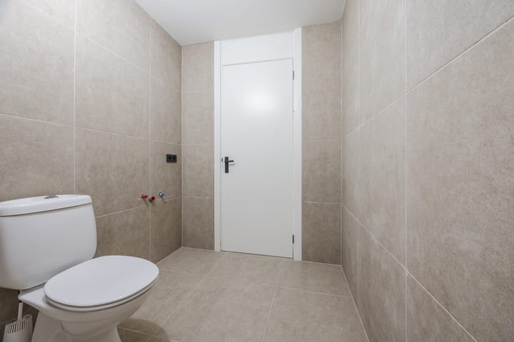 Foto 21 van Russischestraat 90-B02