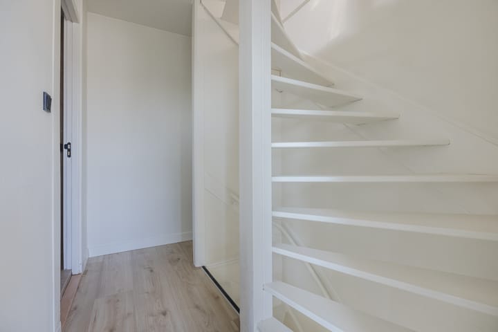 Foto 22 van Russischestraat 90-B02