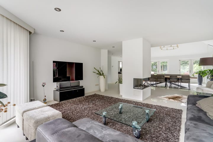 Foto 13 van Floresstraat 15