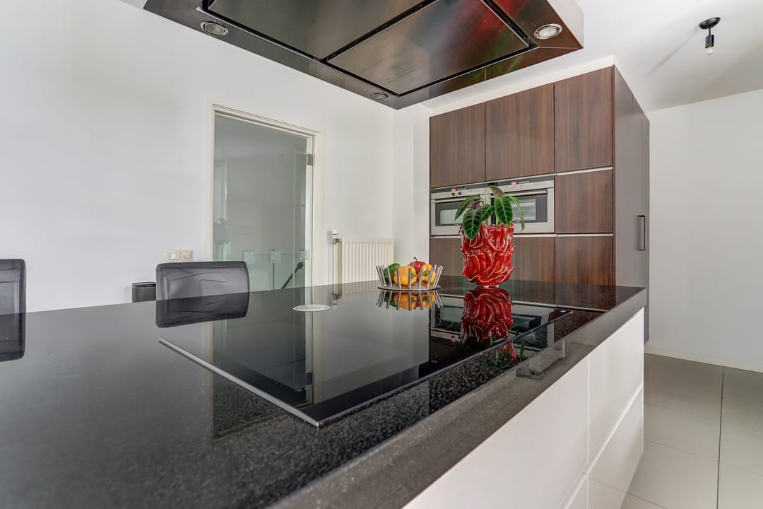 Foto 17 van Floresstraat 15