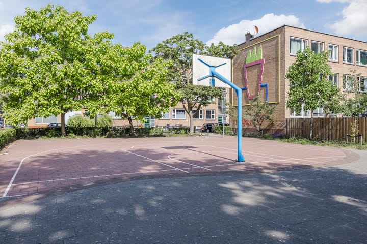 Foto 29 van Russischestraat 90-B02