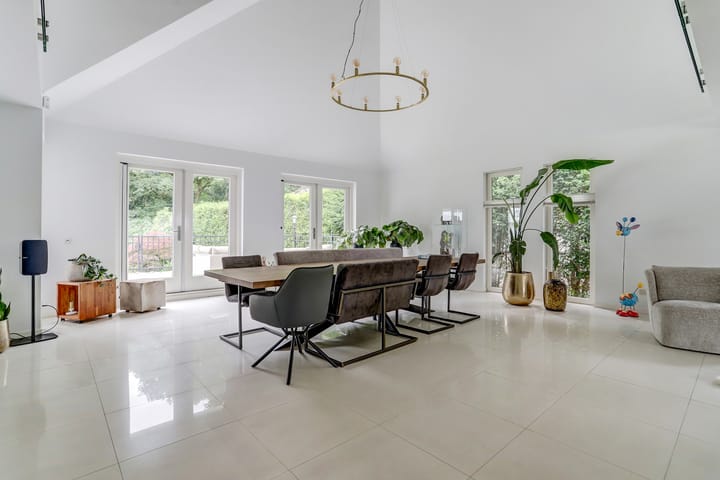 Foto 21 van Floresstraat 15