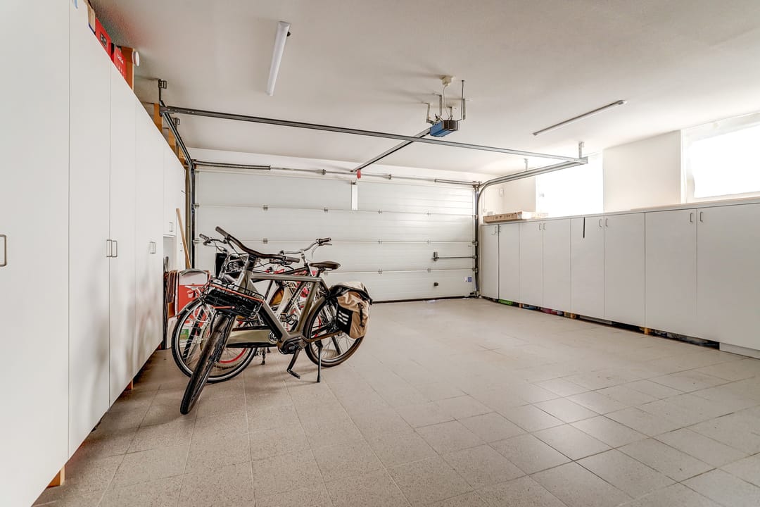 Foto 41 van Floresstraat 15