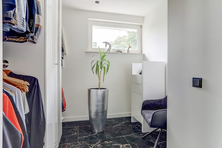 Foto 47 van Floresstraat 15