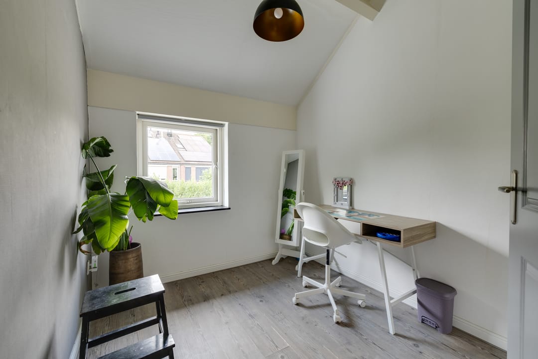 Photo 16 of Hezeweg 48