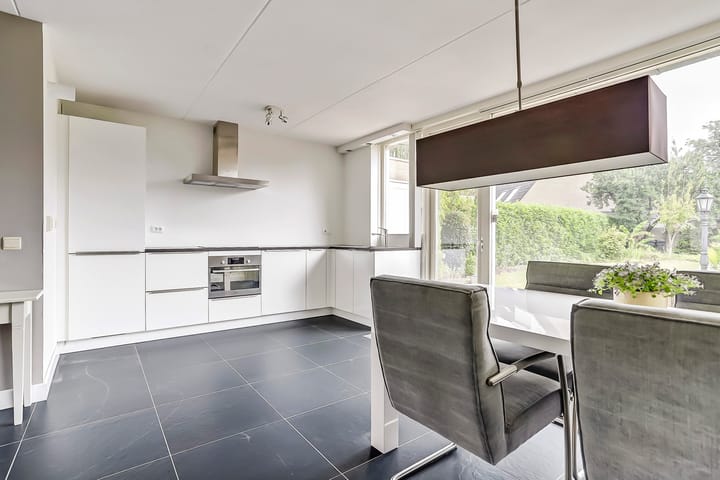 Photo 12 of Hillegomlaan 65