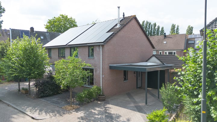 Photo 32 of Hezeweg 48