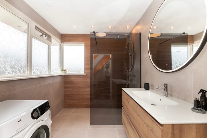 Foto 23 van Cornelis Smitstraat 42-A