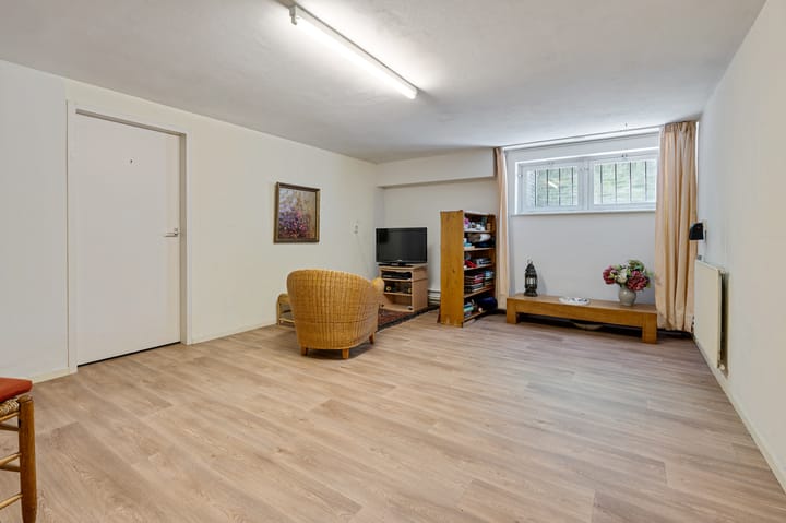 Foto 21 van Van der Helstlaan 31