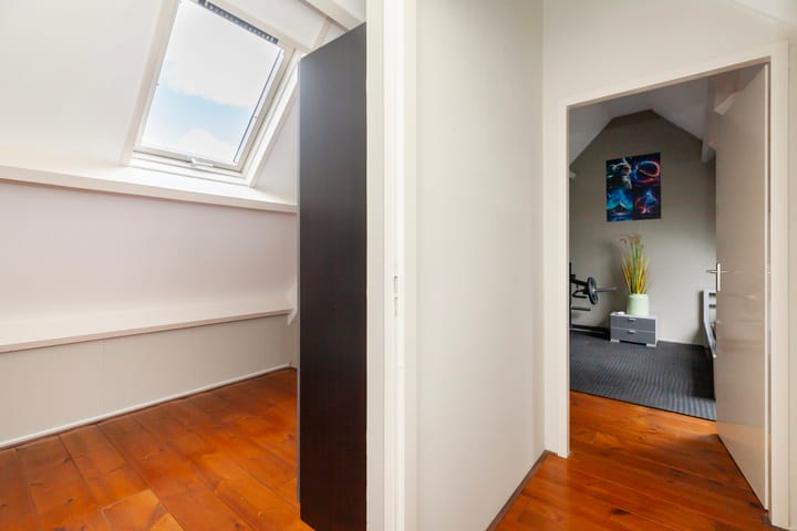 Foto 31 van Cornelis Smitstraat 42-A