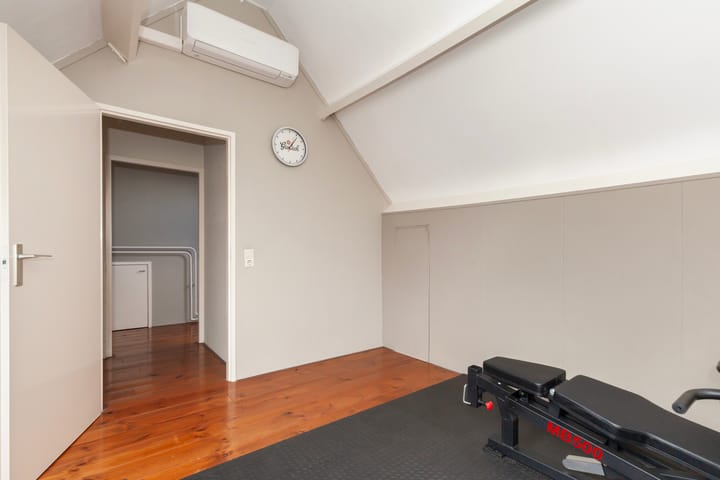 Foto 30 van Cornelis Smitstraat 42-A