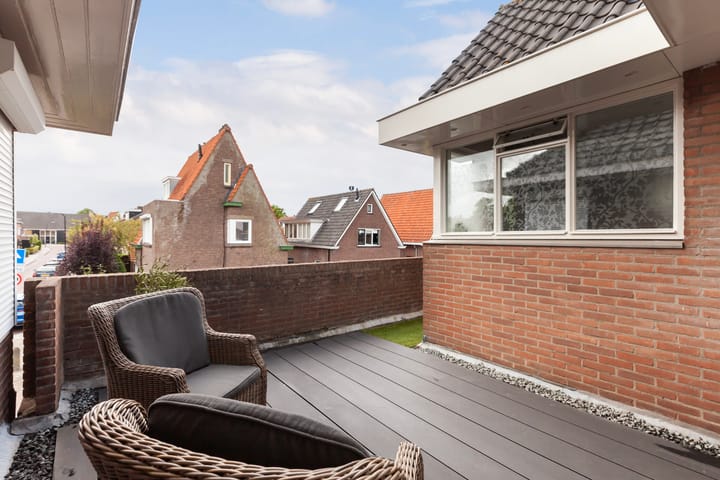 Foto 36 van Cornelis Smitstraat 42-A