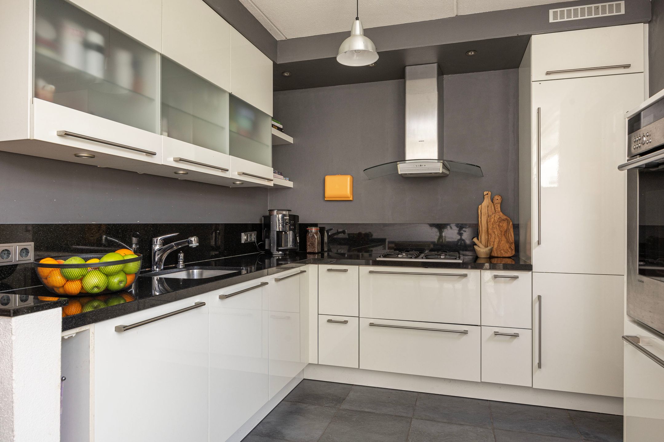 Foto 3 van Charlotte Köhlerstraat 73