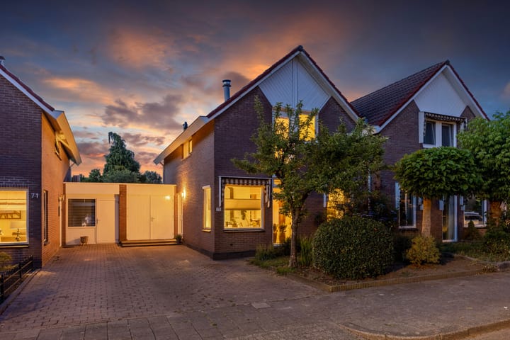 Foto 5 van Charlotte Köhlerstraat 73