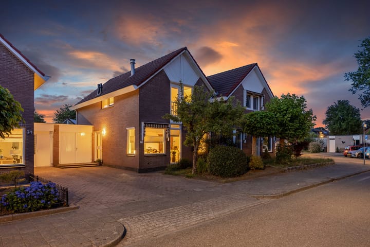 Foto 41 van Charlotte Köhlerstraat 73