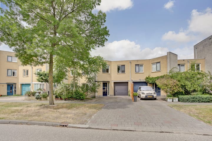 Foto 2 van Annie M.G. Schmidtweg 10