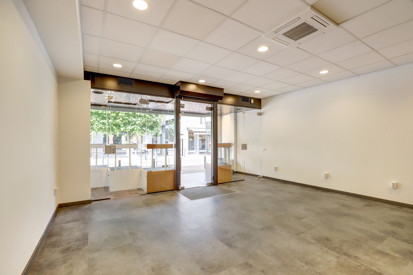 Bekijk foto 4 van Dorpsstraat 61-a