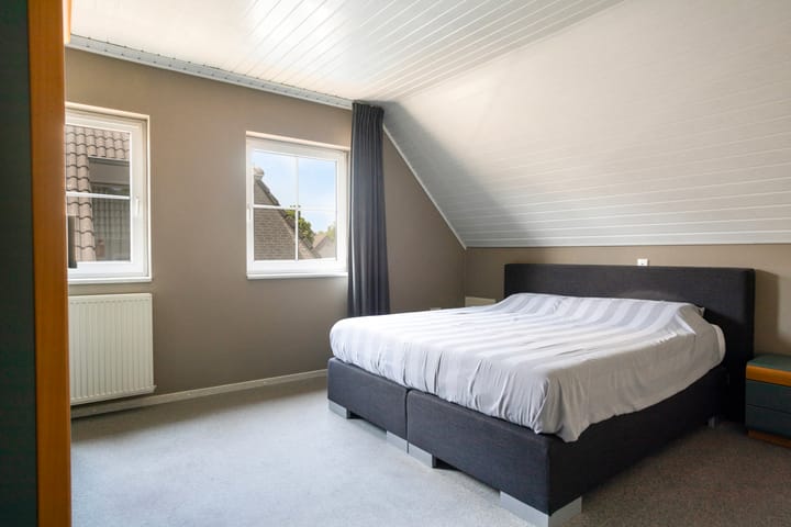 Foto 21 van Schutsboom 20