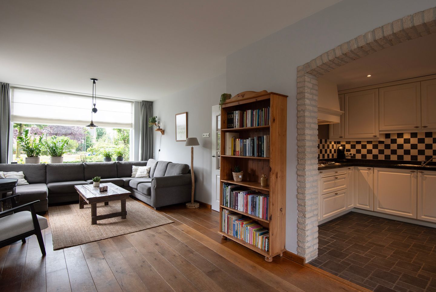 Photo 10 of Groeneveltstraat 18