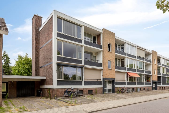 Foto 37 van Julianalaan 90