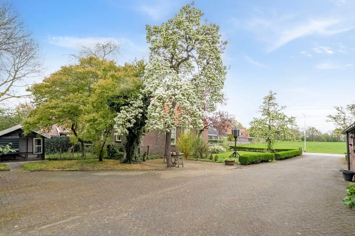 Foto 38 van Burgemeester G W Stroinkweg 46