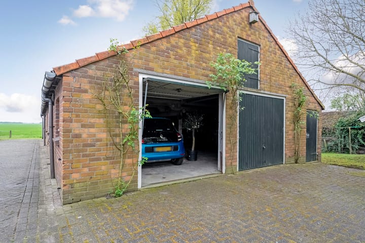 Foto 40 van Burgemeester G W Stroinkweg 46