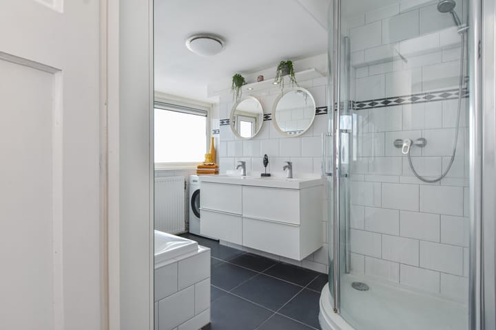 Photo 44 of Soestdijksekade 561