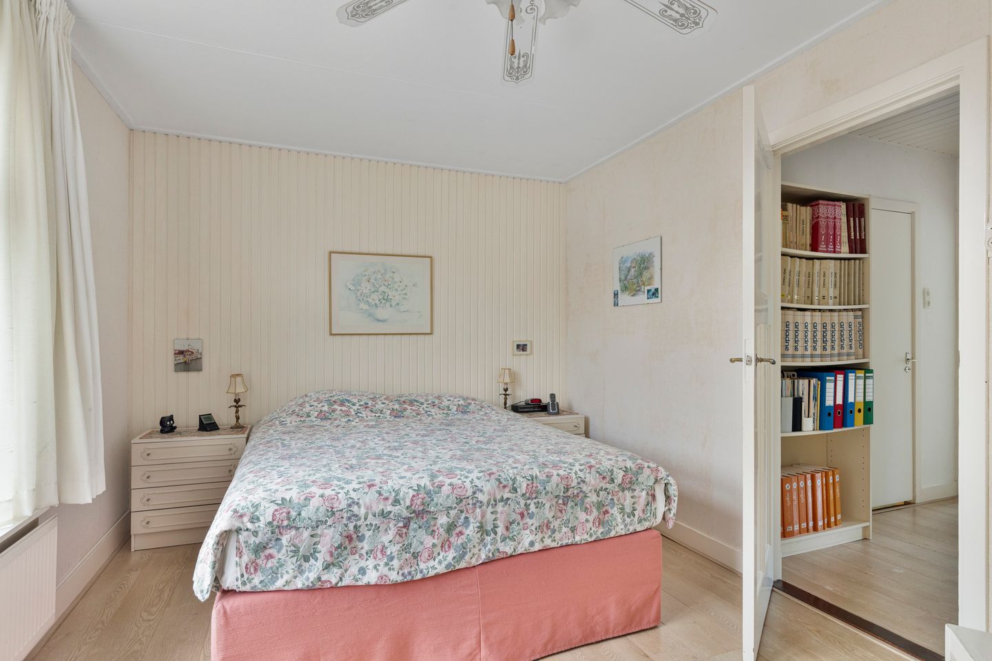 Foto 19 van Leliestraat 13