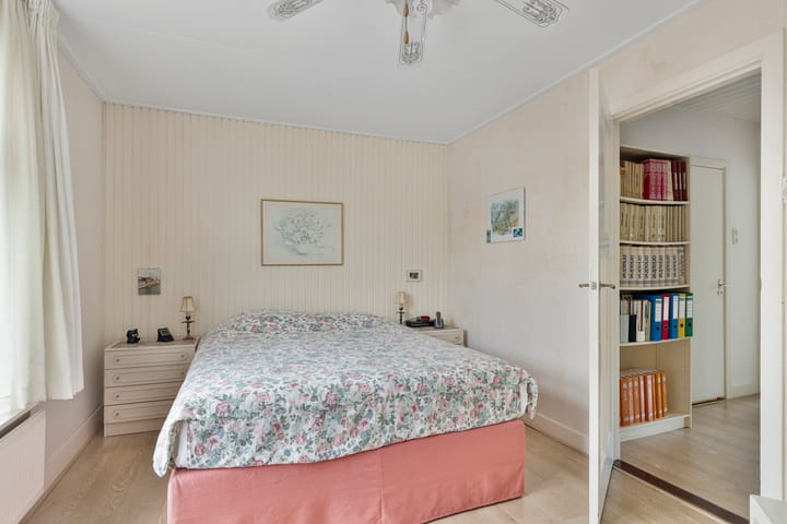 Foto 19 van Leliestraat 13