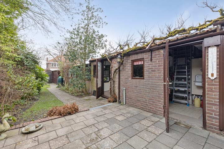 Foto 35 van Leliestraat 13