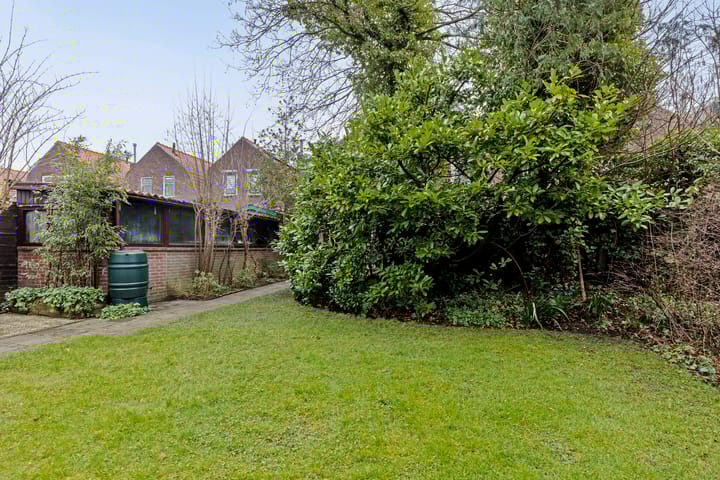 Foto 40 van Leliestraat 13