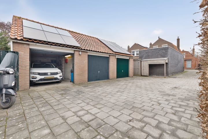 Foto 45 van Leliestraat 13