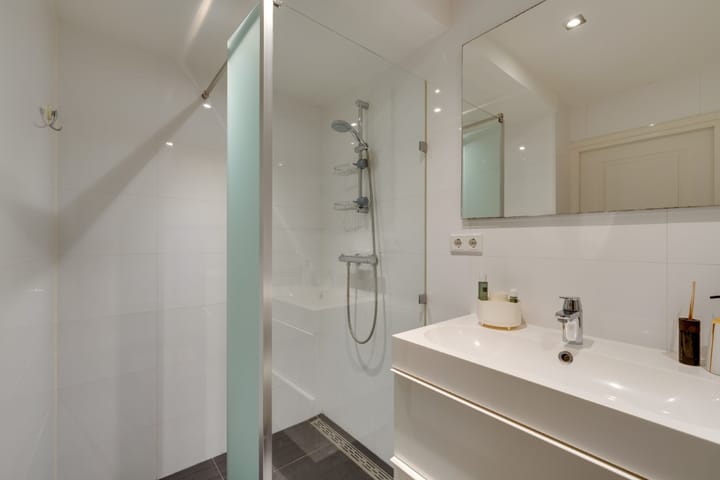 Foto 46 van Maarten Lutherweg 249