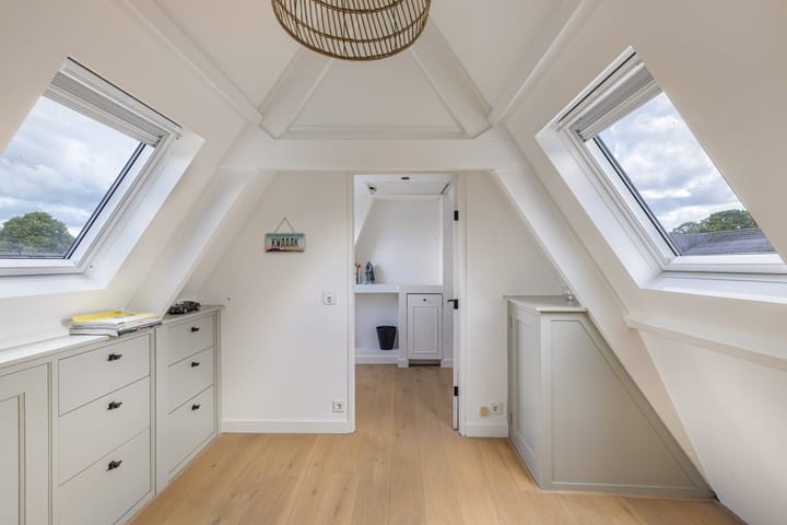 Foto 21 van Eemnesserweg 33