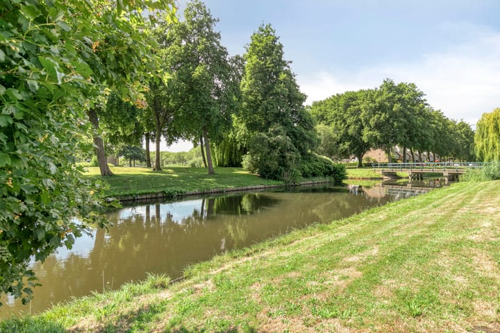 Foto 42 van Dag Hammarskjöldlaan 44