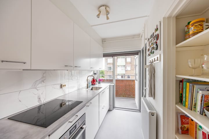 Foto 16 van Hyacinthstraat 43