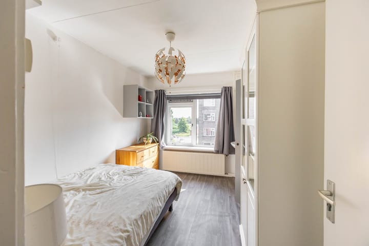 Foto 32 van Hyacinthstraat 43