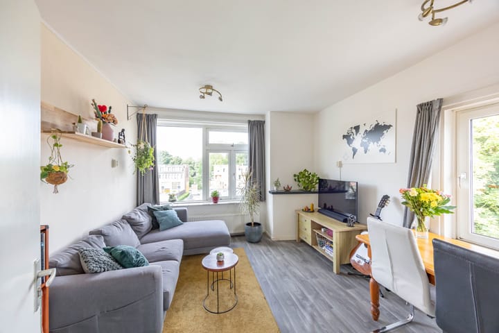 Foto 10 van Hyacinthstraat 43