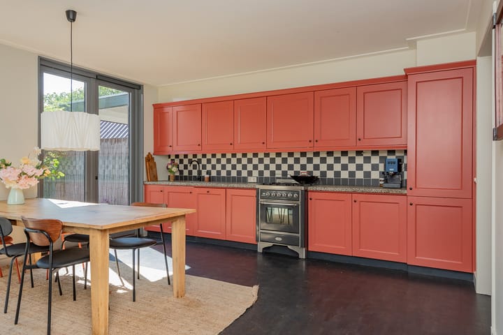 Photo 21 of Kruisweg 6