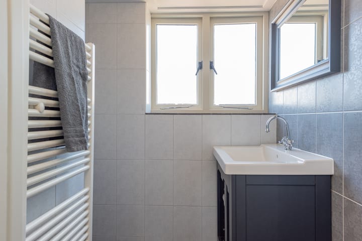 Photo 36 of Kruisweg 6