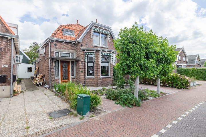 Foto 1 van Kerkweg 61