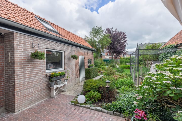 Foto 33 van Kerkweg 61