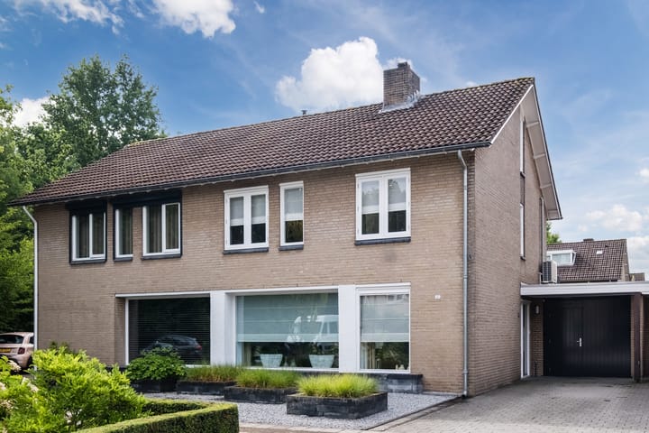 Foto 42 van Koninginnelaan 120