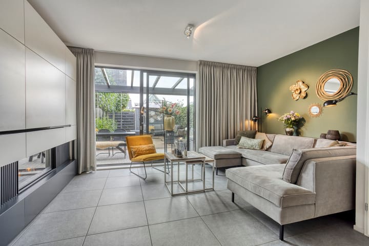 Foto 2 van Populier 17