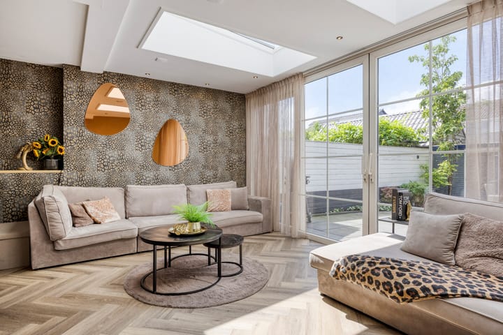 Foto 11 van Witte de Withstraat 35