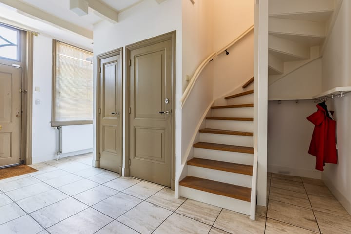 Foto 9 van Middenstraat 78