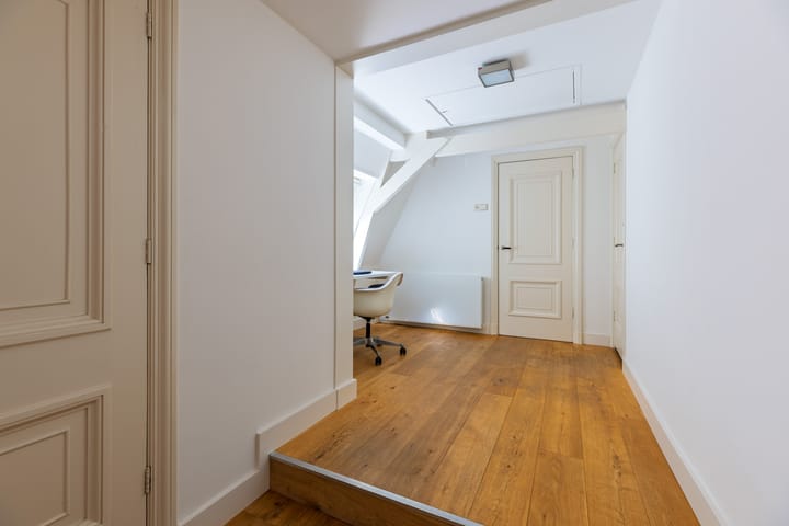 Foto 33 van Middenstraat 78