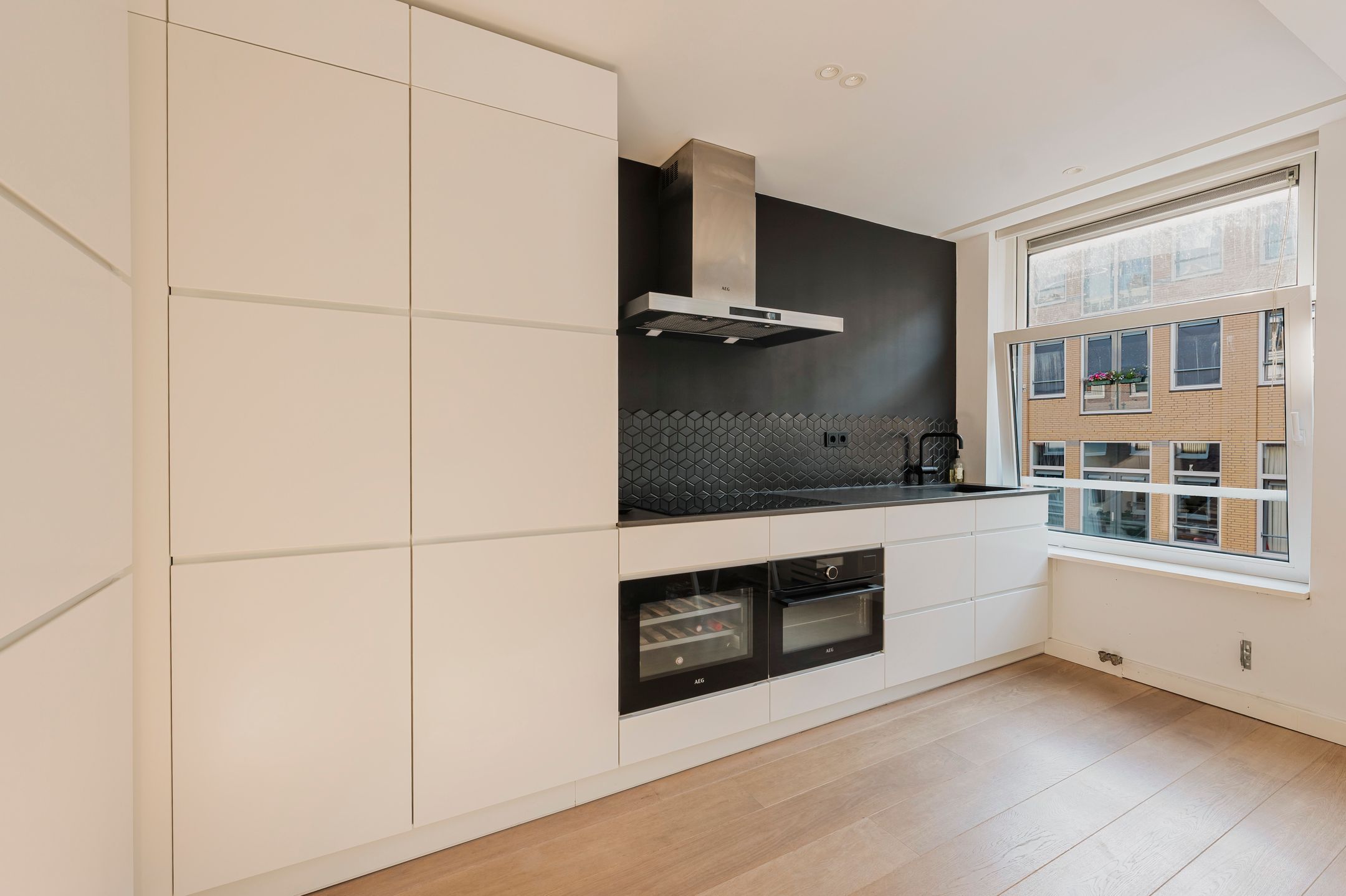 Foto 12 van Van Oldenbarneveldtstraat 67-2